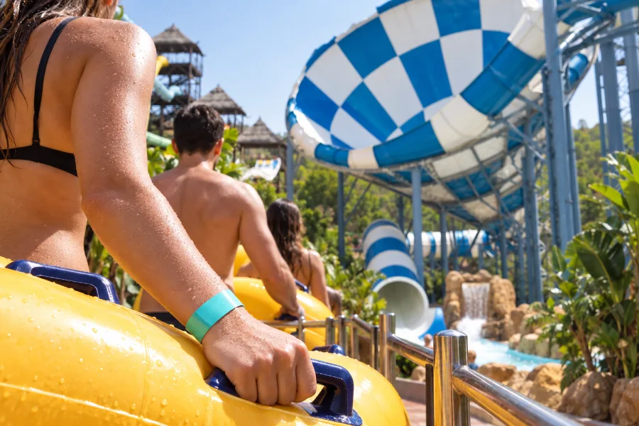 Fast Pass access for selected Aqualandia rides